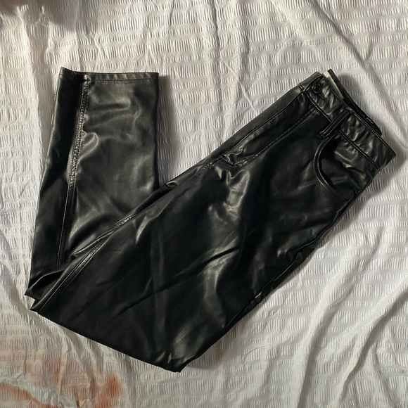 Abercrombie and Fitch vegan leather pants - size 6 long Curve Love - Picture 2 of 4